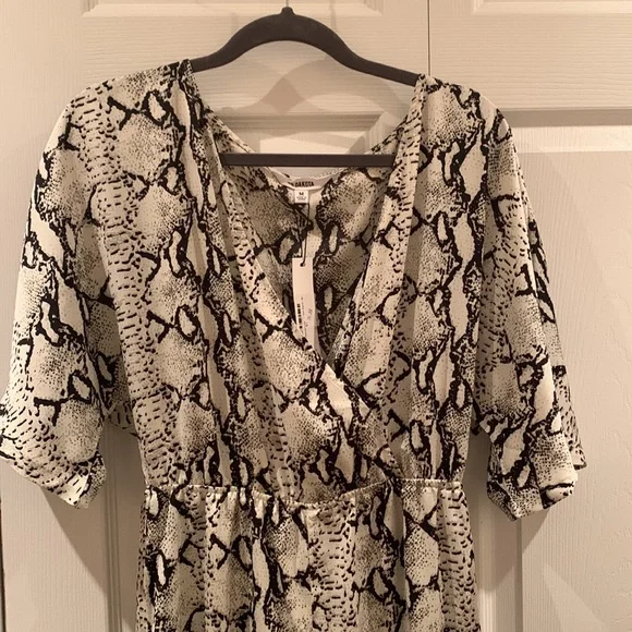 Jumpsuit - Picture 2 of 4